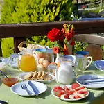 Ktima Nikola Apartman Marmari (Evia)